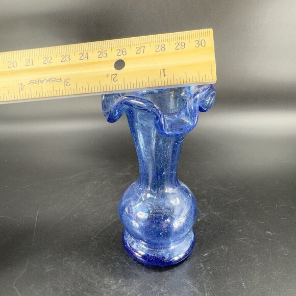 Vintage Hand Blown Cobalt Blue Bud Vase Ruffled Edges Hand Made Glass Decor VTG - Picture 5 of 14
